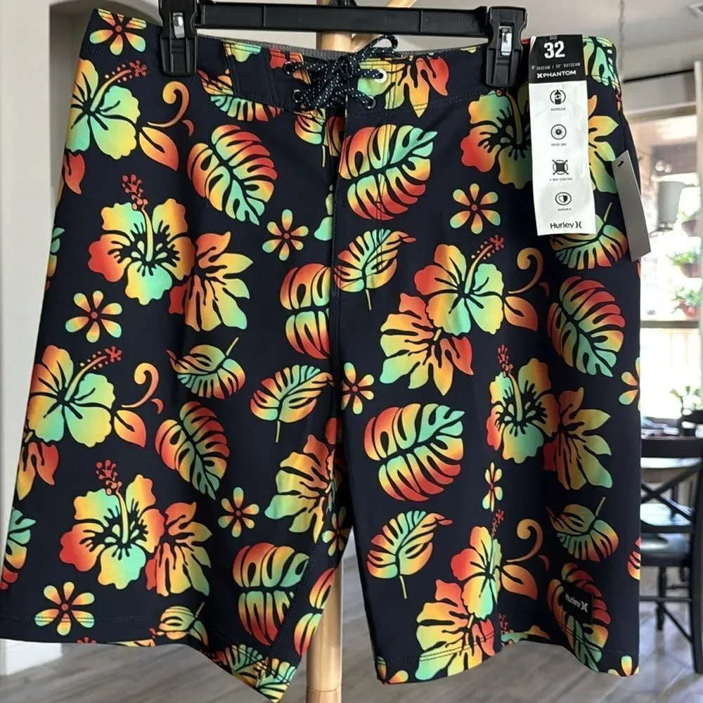 NWT Hurley Board Shorts Swim Phantom Quick Dry 4 Way Stretch Tropical Black 32